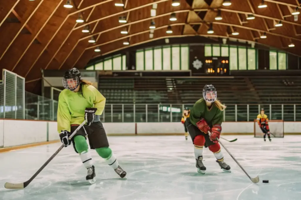 Женский хоккей 2025/26 — турниры, сборные и расписание игр Женский хоккей 2025/26 — турниры, сборные и расписание игр
