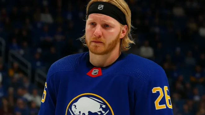 Расмус Далин покинул «Баффало» из-за болезни невесты Расмус Далин покинул «Баффало» из-за болезни невесты