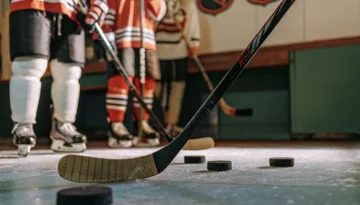 Составы клубов КХЛ и последние обновления команд Составы клубов КХЛ и последние обновления команд